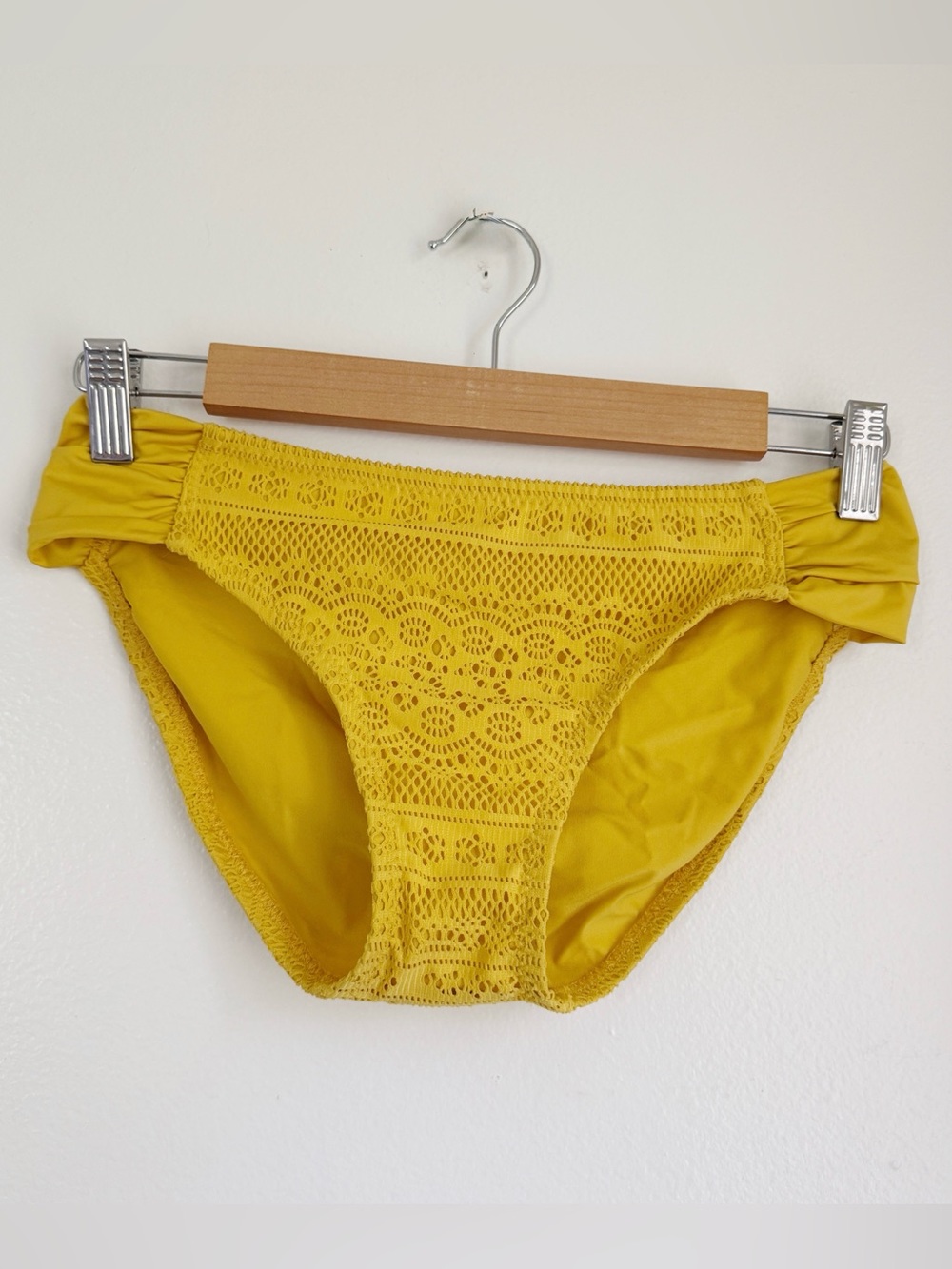 Becca Yellow Crochet Bikini Bottom Size S Nwot